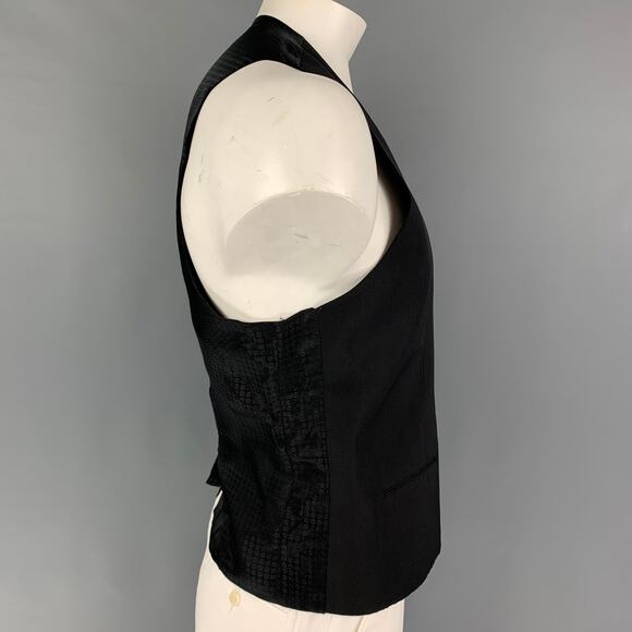 DOLCE & GABBANA Size 46 Black Wool Silk Buttoned Vest - Picture 2 of 5